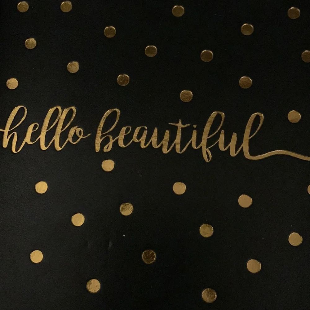 3/$15 ✨ Flash Sale.  Hello beautiful black jewelry‎ or misc accessory holder